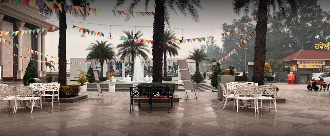 Mannat Haveli Otel Kurukshetra Dış mekan fotoğraf
